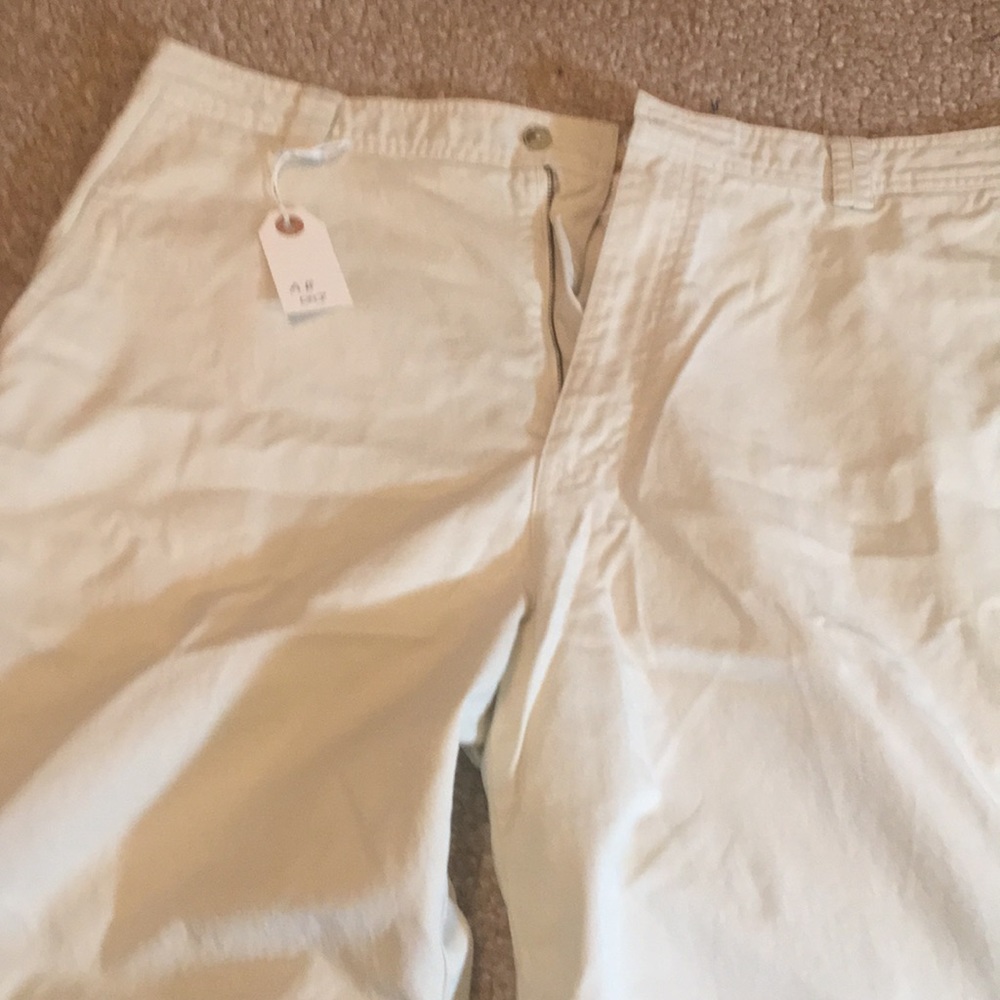 New! TOMMY Bahama men’s shorts!